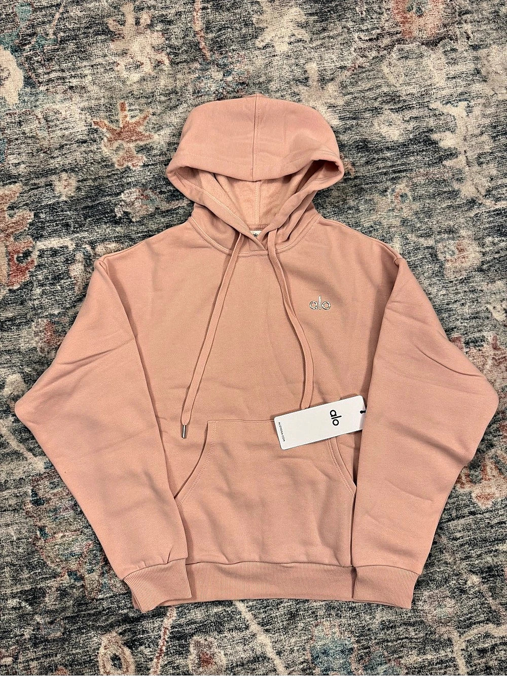 Alo Yoga Accolade Hoodie in Pink Size S NWT